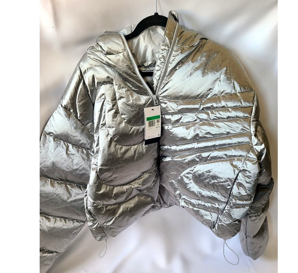 Women’s Metallic Silver Puffer Jacket – XL – New With Tags